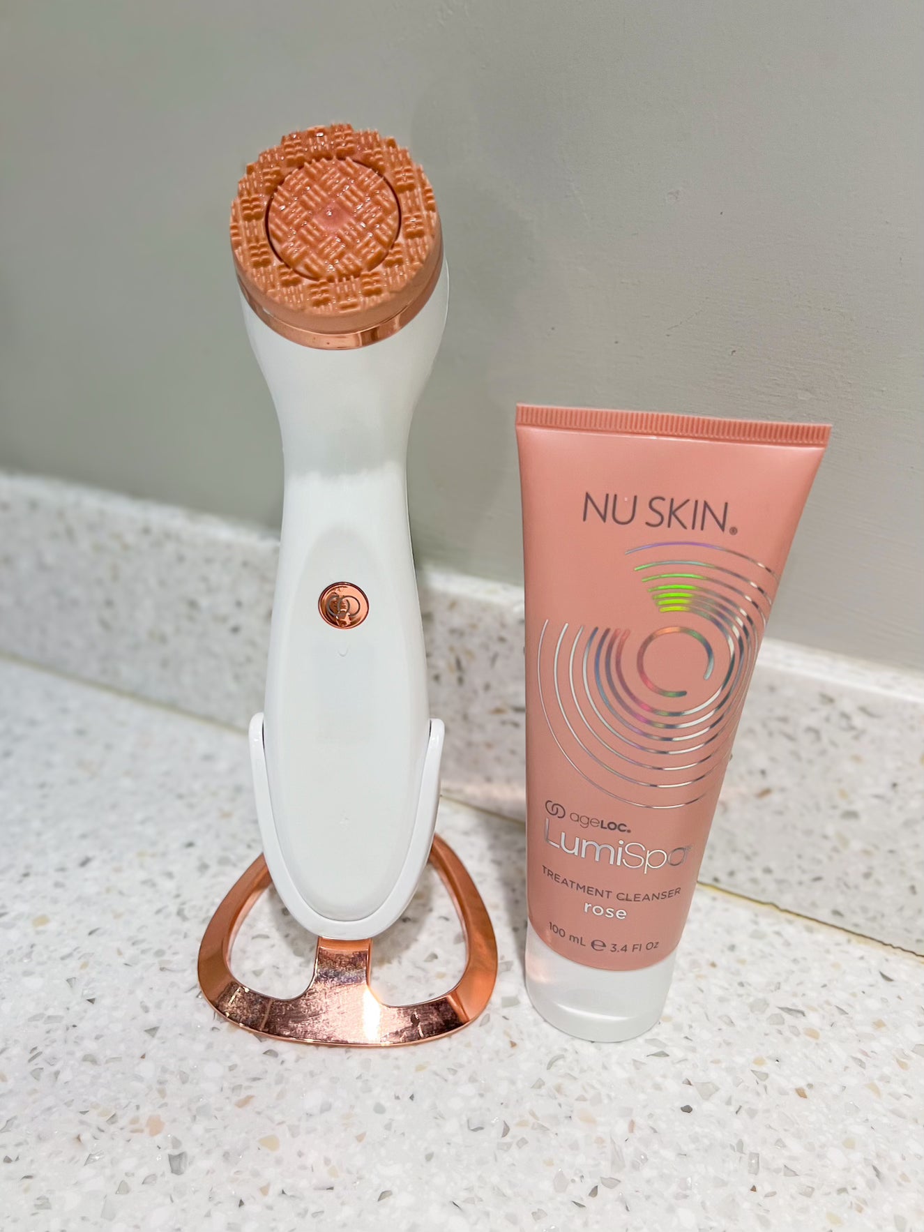 Limited edition Rose LumiSpa Cleanser